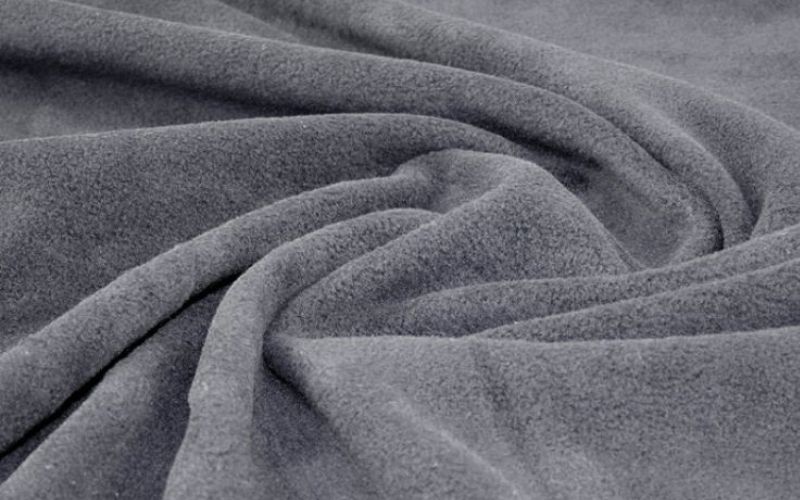 Vải Nỉ Bông có độ dày dặn cao, đứng form