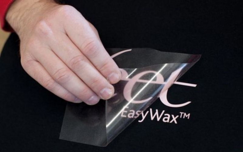 Công nghệ in hình áo hoodie bằng decal cho phép tạo ra các hiệu ứng đặc biệt