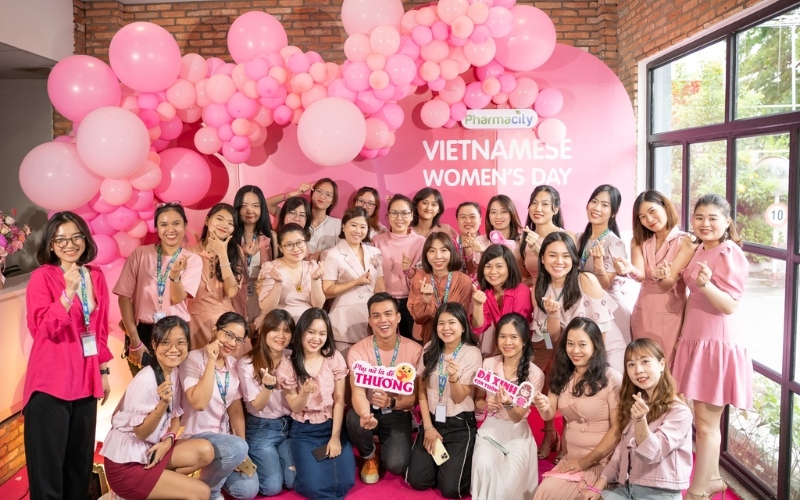 Buổi tiệc chúc mừng ngày 20 tháng 10 được đầu tư chỉn chu