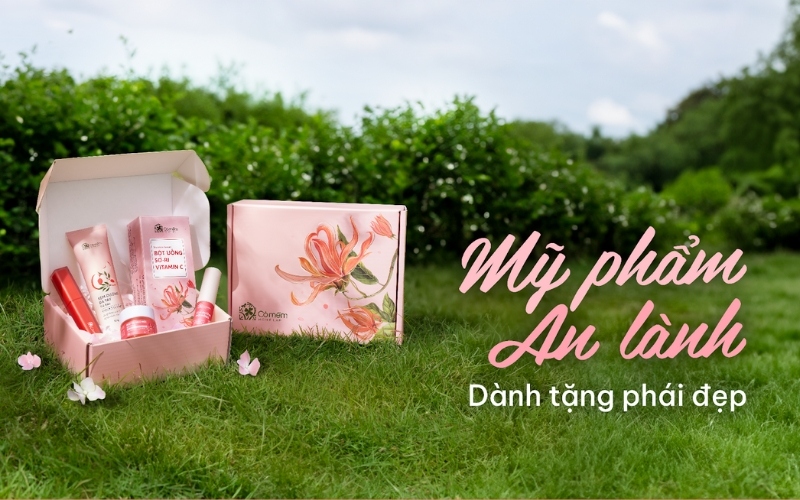 20 10 nên tặng gì cho mẹ yêu thích làm đẹp? Câu trả lời là bộ mỹ phẩm có nguồn gốc thiên nhiên