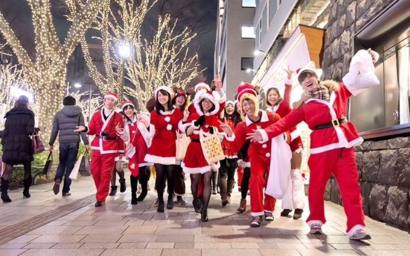 Sự đồng bộ này tạo nên hiệu ứng thị giác cực mạnh khi chụp ảnh tập thể