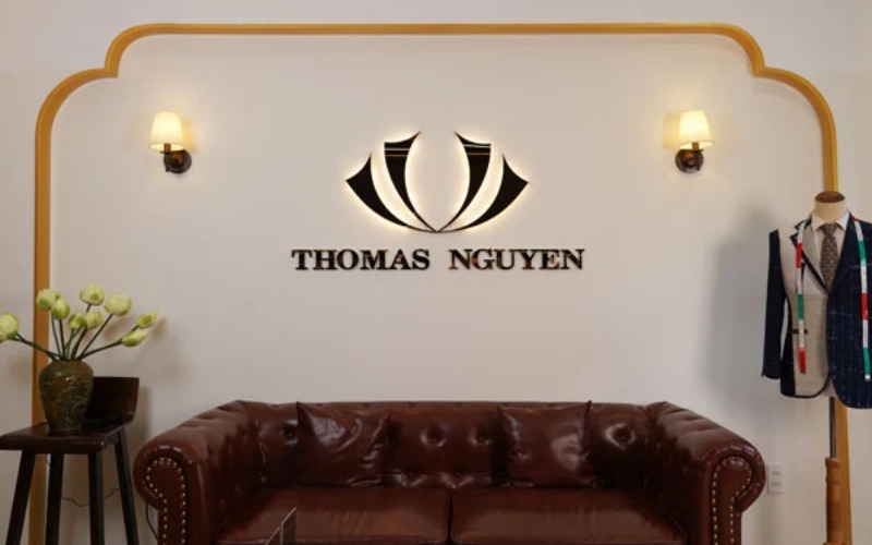 Thomas Nguyen là thương hiệu có tiếng trong lĩnh vực may vest nữ công sở