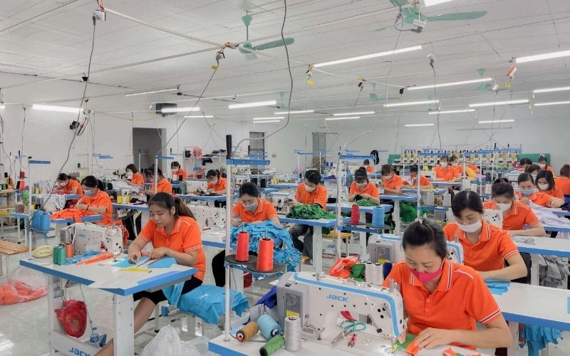 Saigon Uniform is a well-established name among uniform manufacturing companies.