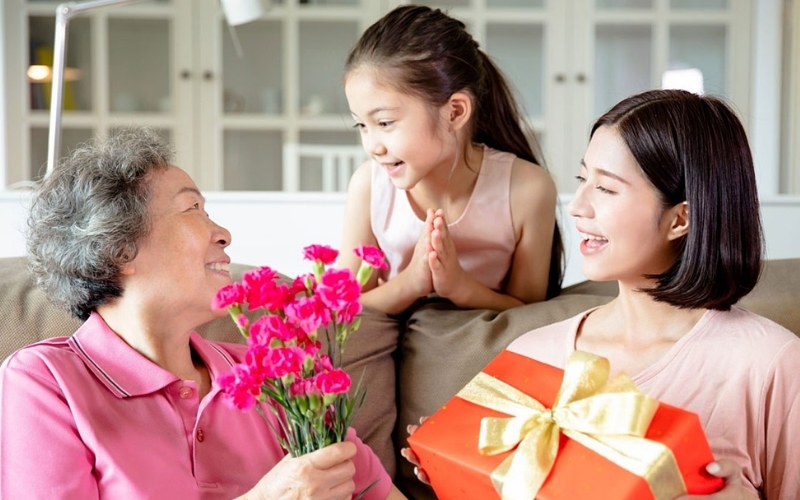 Một lời chúc ý nghĩa sẽ là món quà vô giá dành cho bà nhân dịp 20 10
