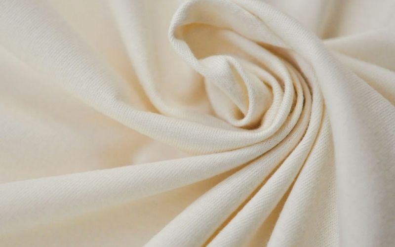 Breathable fabrics like 100% cotton are highly recommended