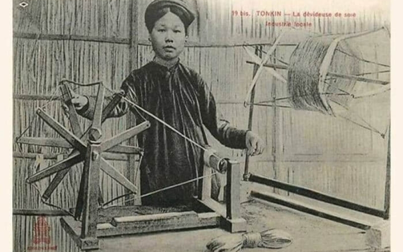 Bà Tổ nghề may là Tứ phi Hoàng hậu Nguyễn Thị Sen