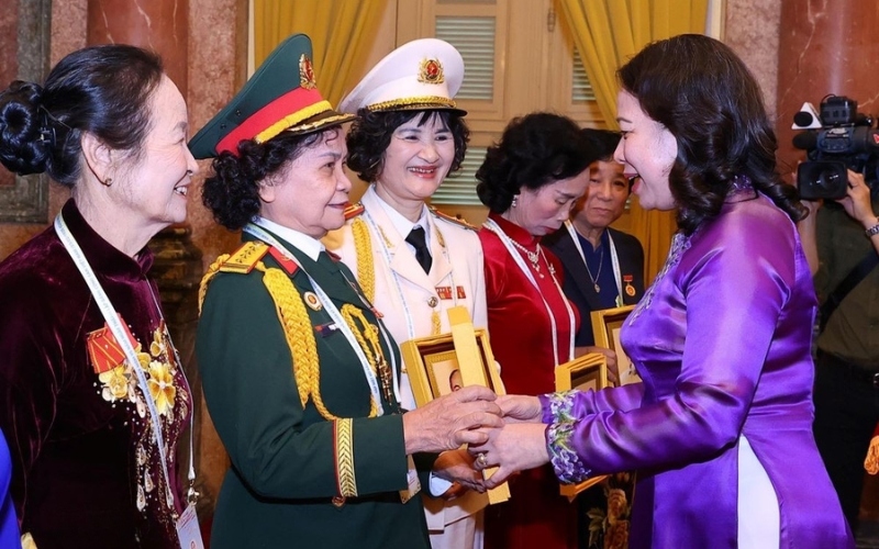 Ngày 20/10 là dịp để tôn vinh những người phụ nữ Việt trong mọi lĩnh vực đời sống
