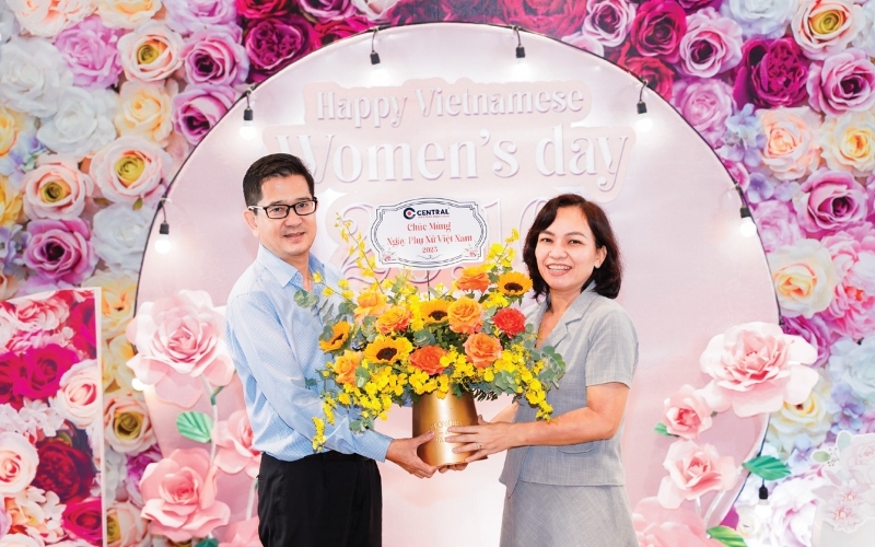 Mẫu hình ảnh 20 tháng 10 dùng làm backdrop sự kiện