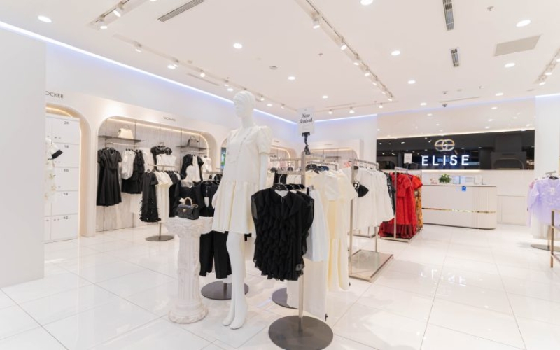 Elise là thương hiệu thời trang công sở mang phong cách nữ tính, dịu dàng