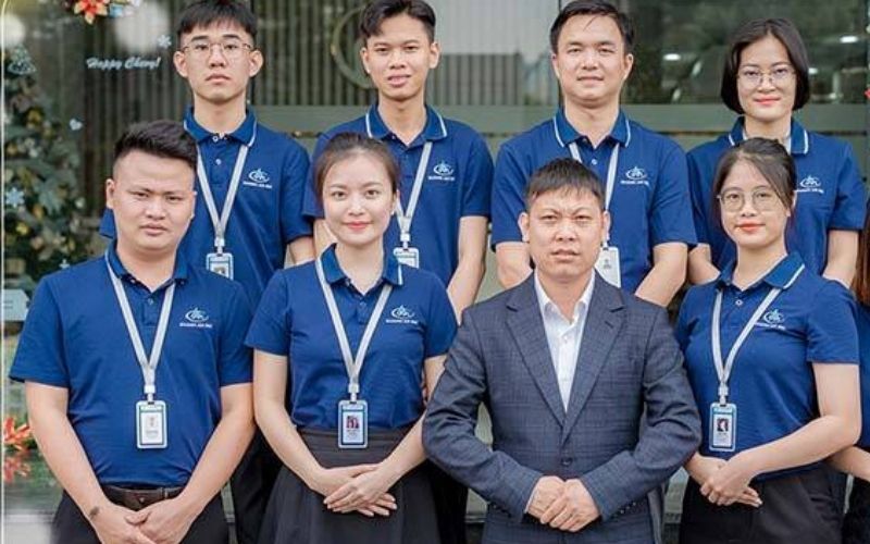 Tính nhất quán là chìa khóa để áo đồng phục trông chuyên nghiệp