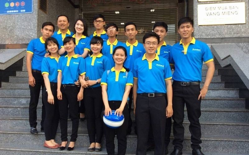 Bạn nên ưu tiên chọn vải chất lượng tốt khi đặt đồng phục