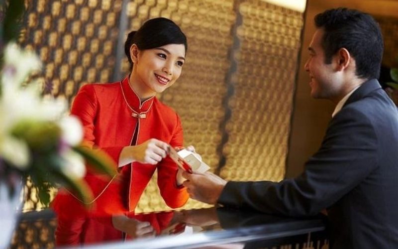 Trang phục của bộ phận này cần đạt độ thẩm mỹ cao nhất, chỉn chu nhất