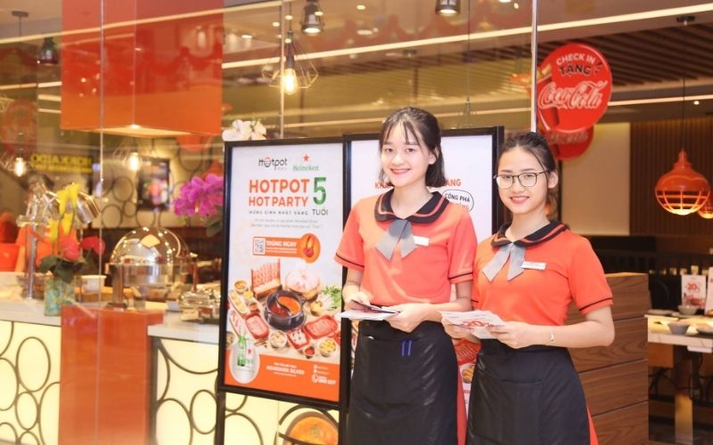 Tại các nhà hàng Fine Dining, sự chuyên nghiệp được đặt lên hàng đầu