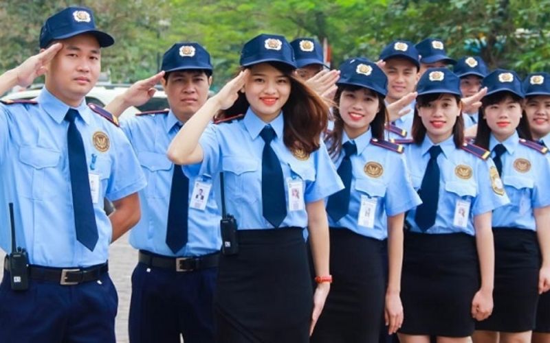 Gợi ý các kiểu dáng đồng phục bảo vệ nữ hiện đại