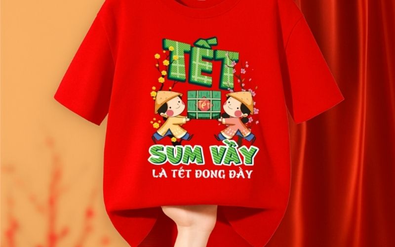 Mẫu áo thun tết gia đình đồng bộ tạo sự gắn kết và ấm áp