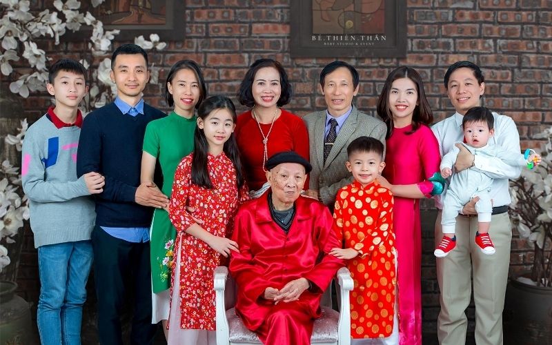 Minh họa phong cách chụp ảnh Tết Retro và Minimalism
