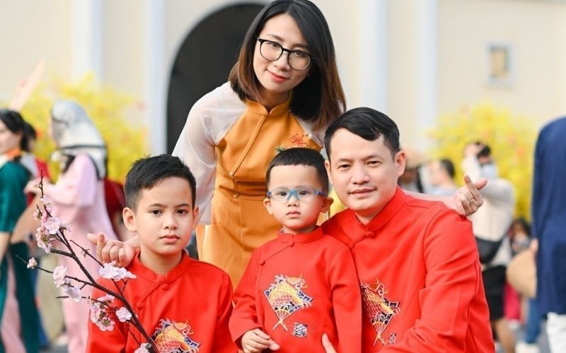 Gợi ý bảng phối màu phong thủy hành Thủy cho đồng phục 2026