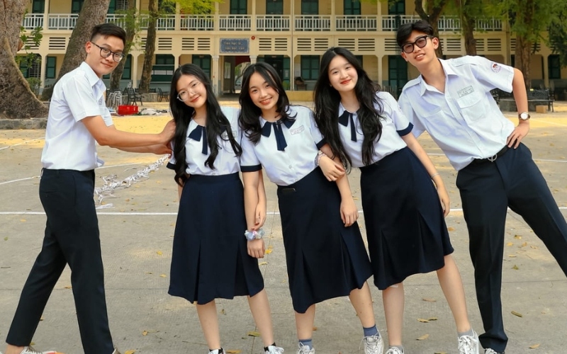 Việc mặc đồng phục trường Lê Quý Đôn TPHCM giúp tạo sự gắn kết giữa các học sinh
