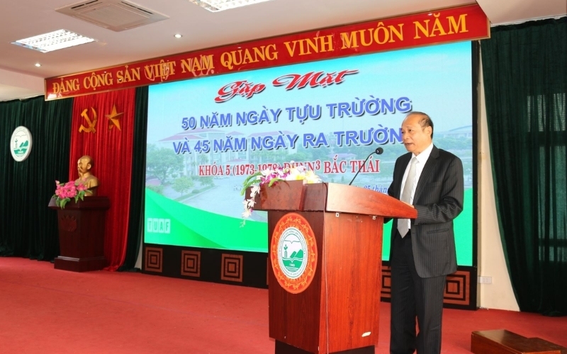 Lời phát biểu kỷ niệm 50 năm ra trường chân thành sẽ giúp kết nối mọi người trong buổi lễ