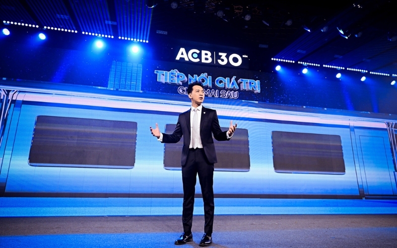 Áo lãnh đạo cao cấp cần có form dáng vừa vặn với vóc dáng cơ thể