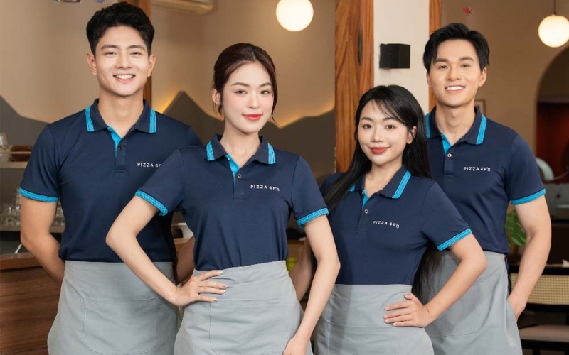 Áo đồng phục cần có thiết kế và màu sắc hài hòa