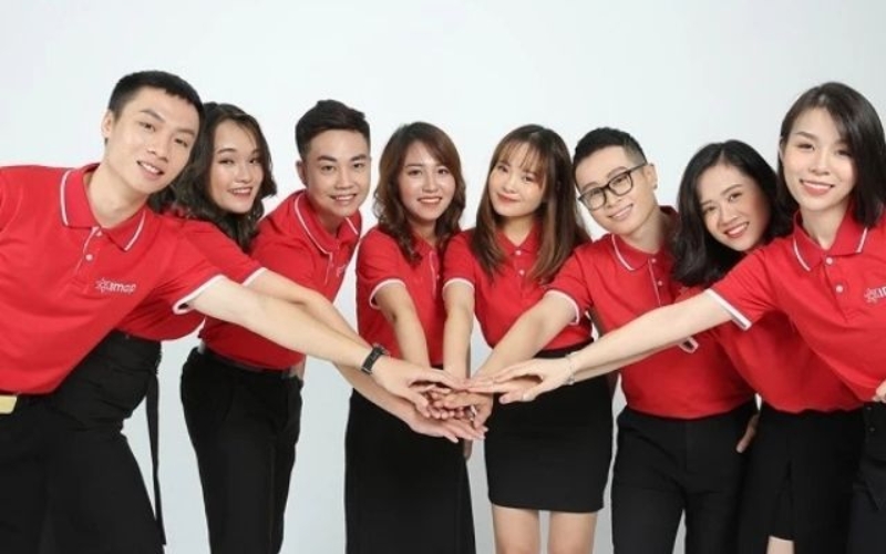 Đồng phục công ty giúp thúc đẩy tinh thần đoàn kết