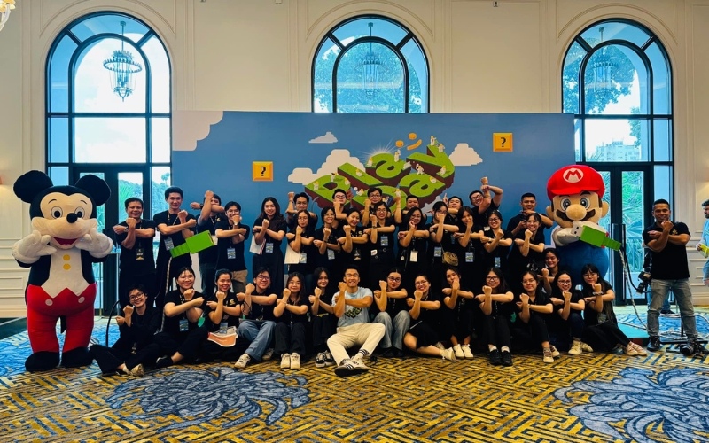 Mẫu áo đồng phục công ty đẹp giúp quảng bá thương hiệu đầu tiên