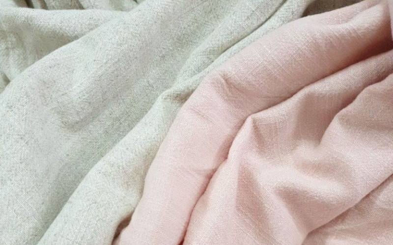 Vải đũi linen là sự kết hợp tinh tế giữa sợi đũi và sợi lanh tự nhiên của vải linen